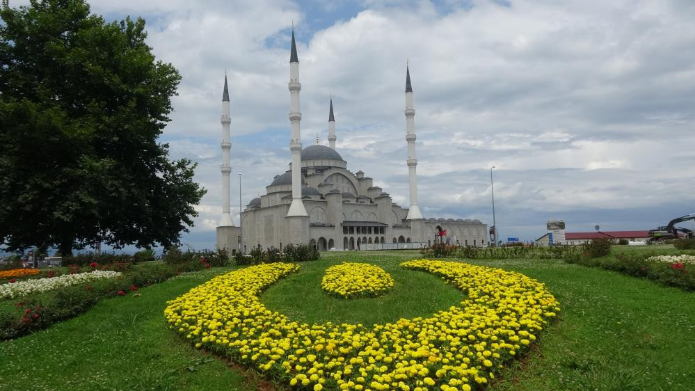  Doğu Karadeniz'in En Büyük Camii İnşaatında Sona Doğru